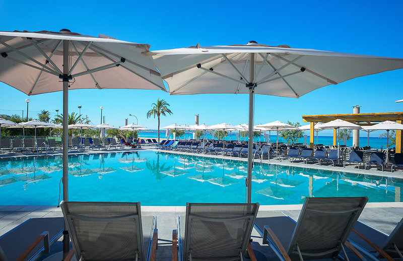 Aparthotel Fontanellas Playa 2