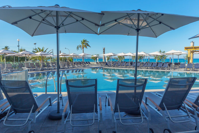 Aparthotel Fontanellas Playa 4