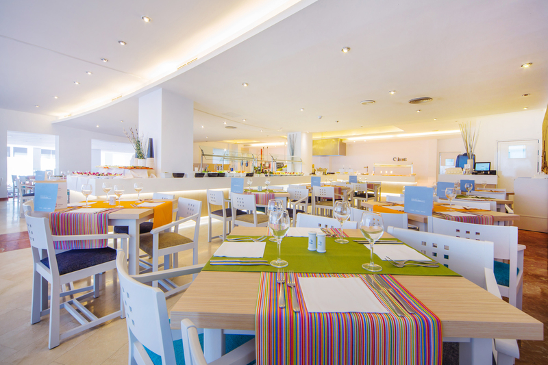 Aparthotel Fontanellas Playa 11