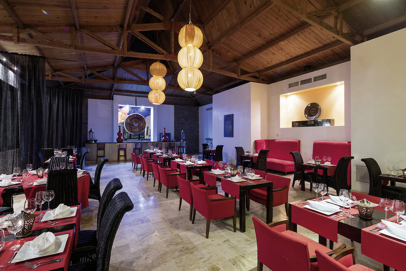 BlueBay Villas Doradas 11