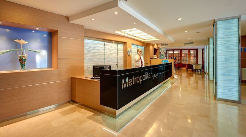 Metropolitan Playa Hotel 5
