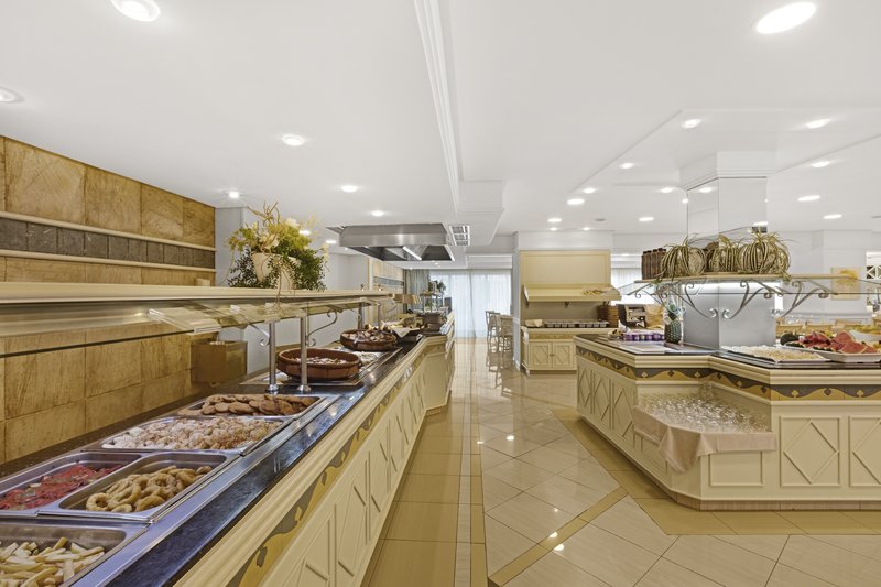 Metropolitan Playa Hotel 10