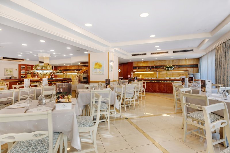 Metropolitan Playa Hotel 7