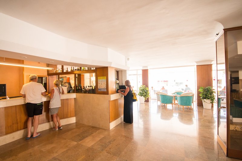 Hotel Amic Miraflores 46