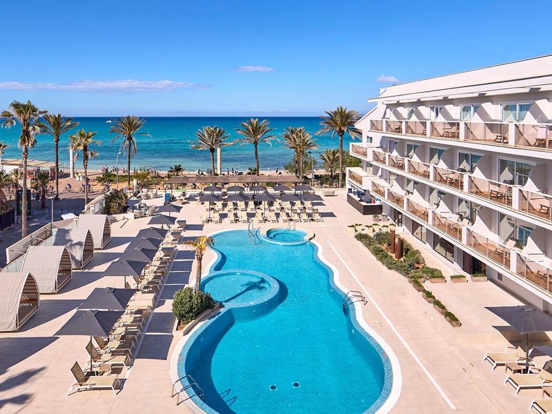 Universal Hotel Neptuno 4