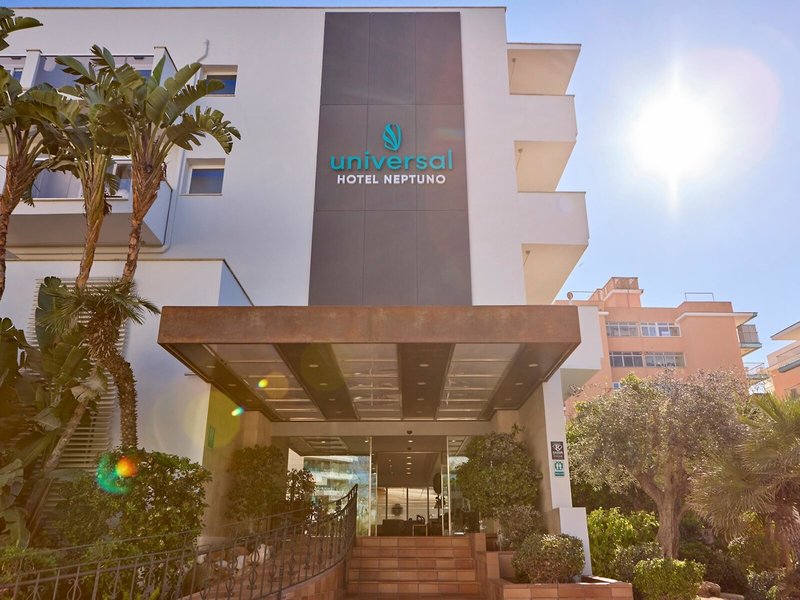Universal Hotel Neptuno 9