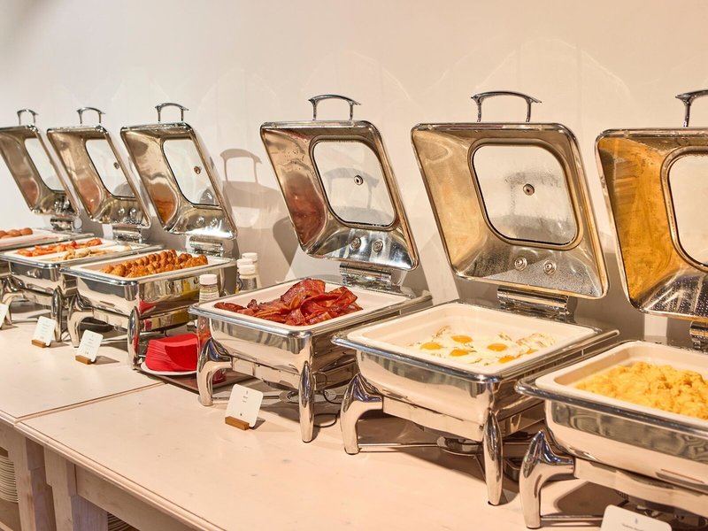 Universal Hotel Neptuno 20