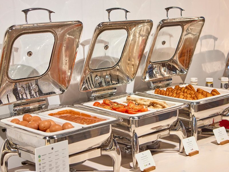 Universal Hotel Neptuno 21