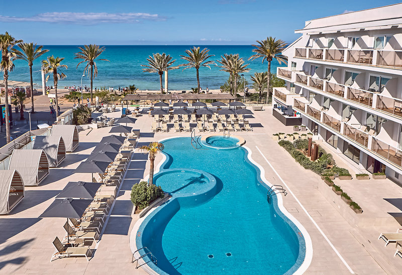 Universal Hotel Neptuno 1