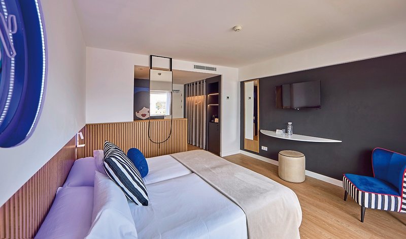 Universal Hotel Neptuno 3