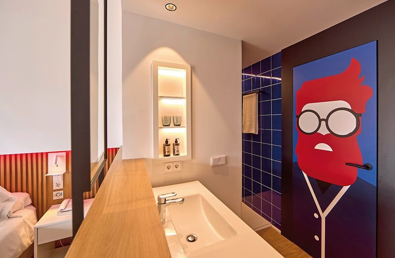 Universal Hotel Neptuno 4