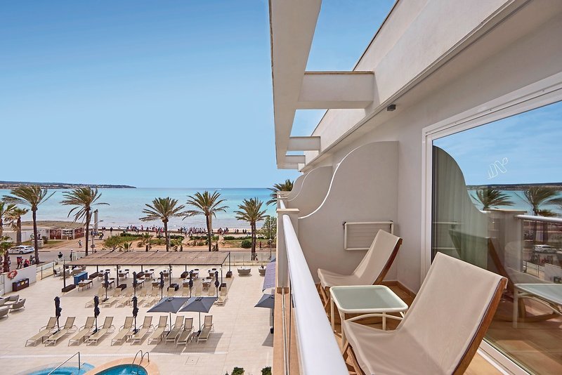 Universal Hotel Neptuno 8