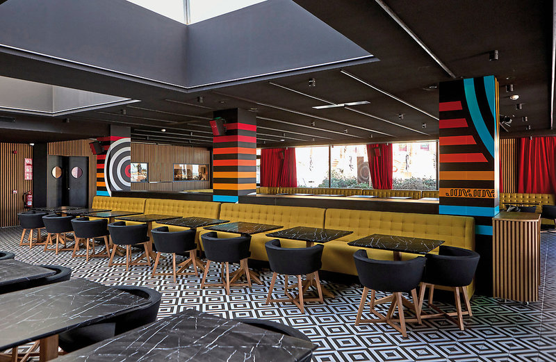 Universal Hotel Neptuno 24