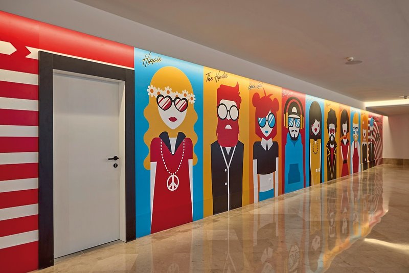 Universal Hotel Neptuno 25