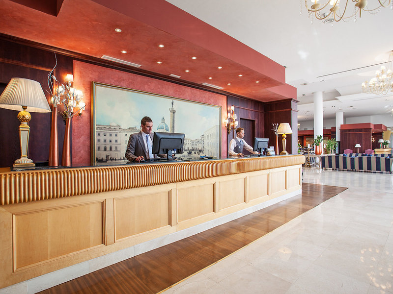 Grupotel Playa de Palma Suites & Spa 14