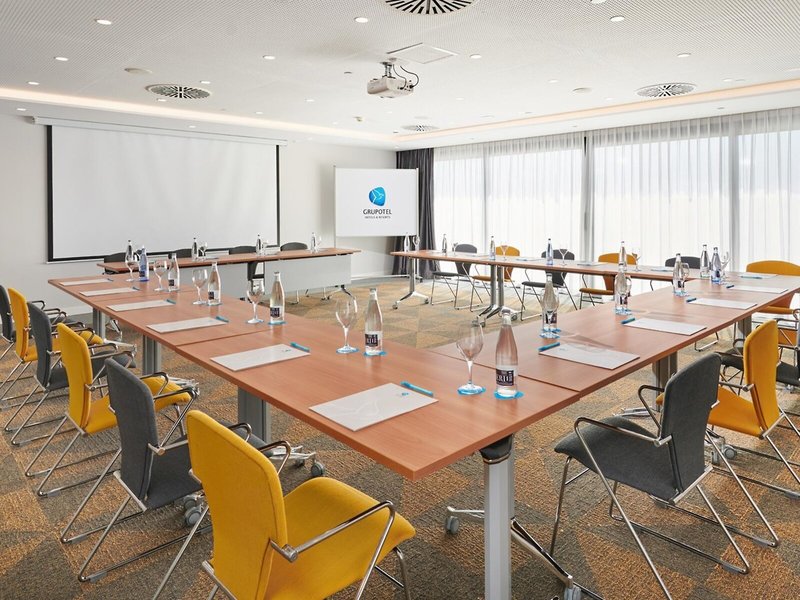 Grupotel Playa de Palma Suites & Spa 17