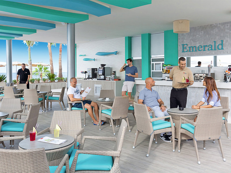 Hotel Riu Vistamar 5