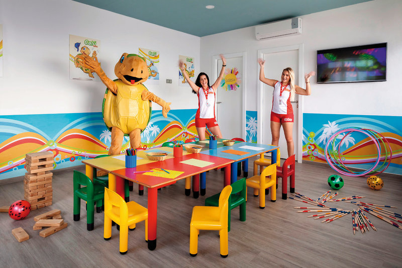 Hotel Riu Vistamar 27