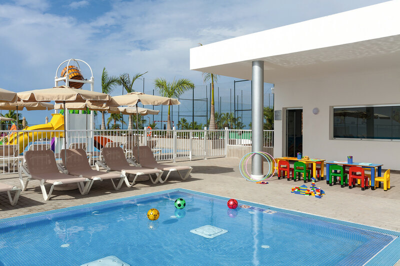 Hotel Riu Vistamar 26