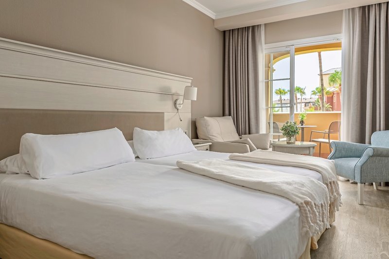 Iberostar Waves Málaga Playa 8