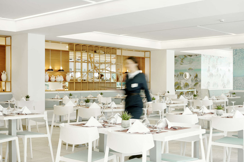 Iberostar Waves Cristina 8