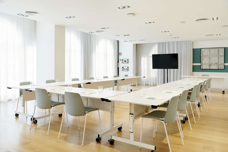 Iberostar Waves Cristina 11