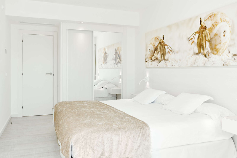 Iberostar Waves Cristina 17