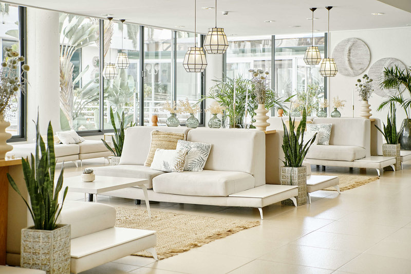 Iberostar Waves Cristina 1