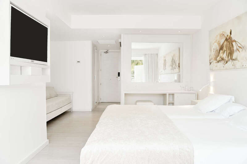 Iberostar Waves Cristina 34