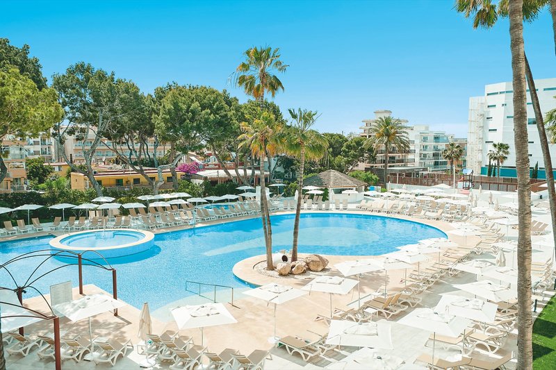 Iberostar Cristina 1