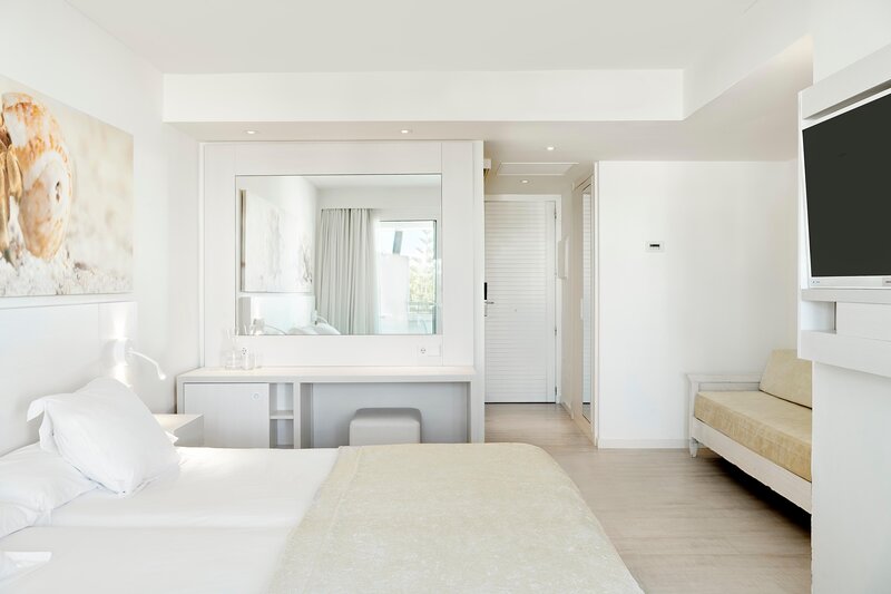 Iberostar Cristina 53