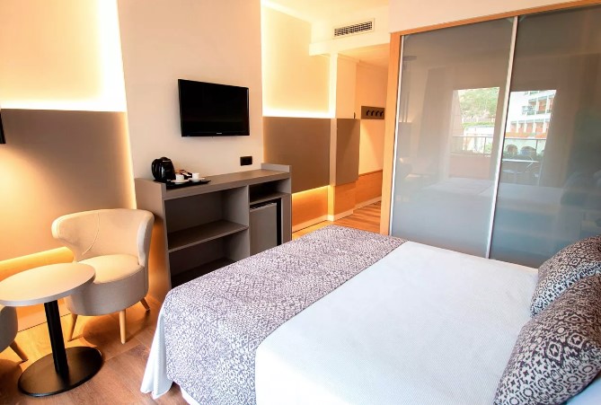 Golden Bahia de Tossa & Spa 36