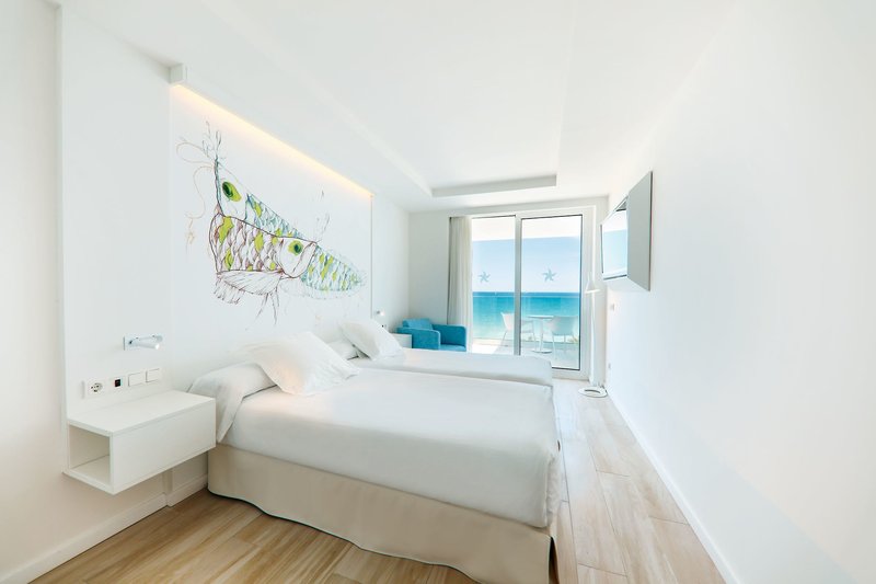 Iberostar Waves Bahía de Palma 15