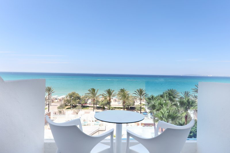 Iberostar Waves Bahía de Palma 37