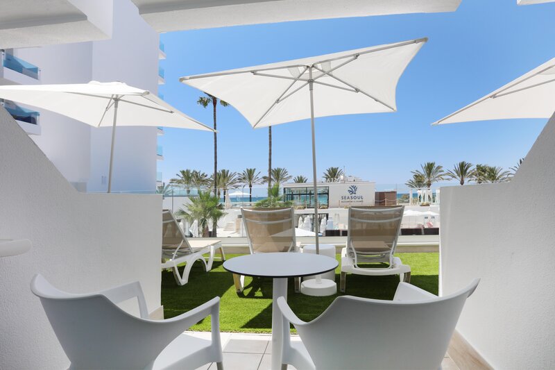 Iberostar Waves Bahía de Palma 38
