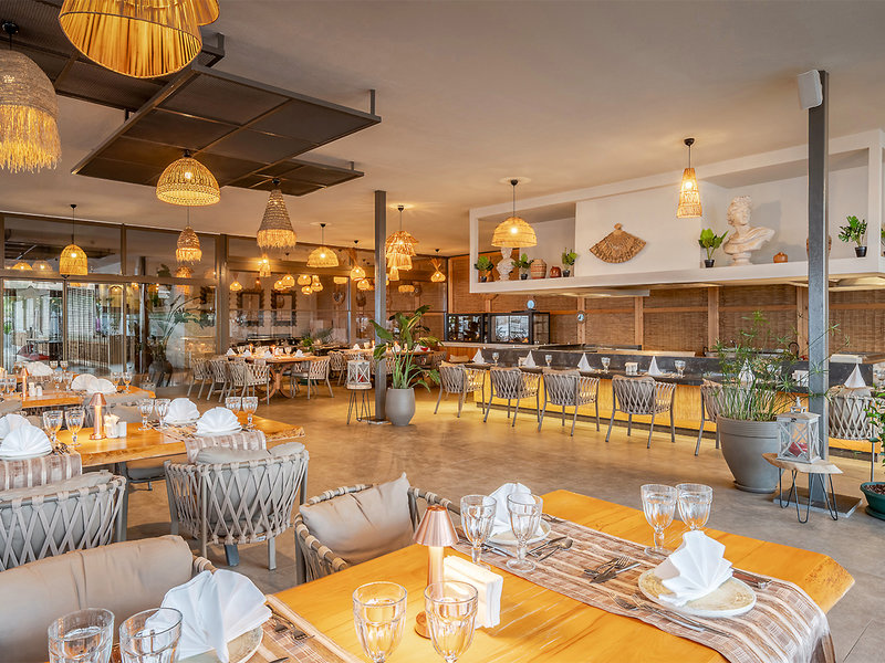 Delphin BE Grand Resort  12