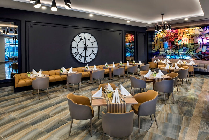 Delphin BE Grand Resort  14