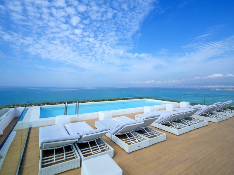 HM Tropical 9