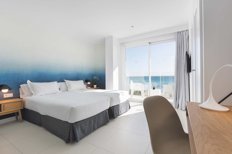 HM Tropical 2 - Room Example