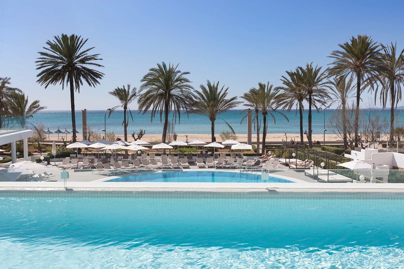 HM Tropical 3 - Outdoor Pool