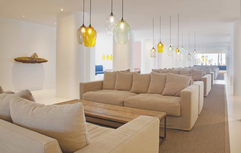 HM Tropical 9 - Lounge / Lobby