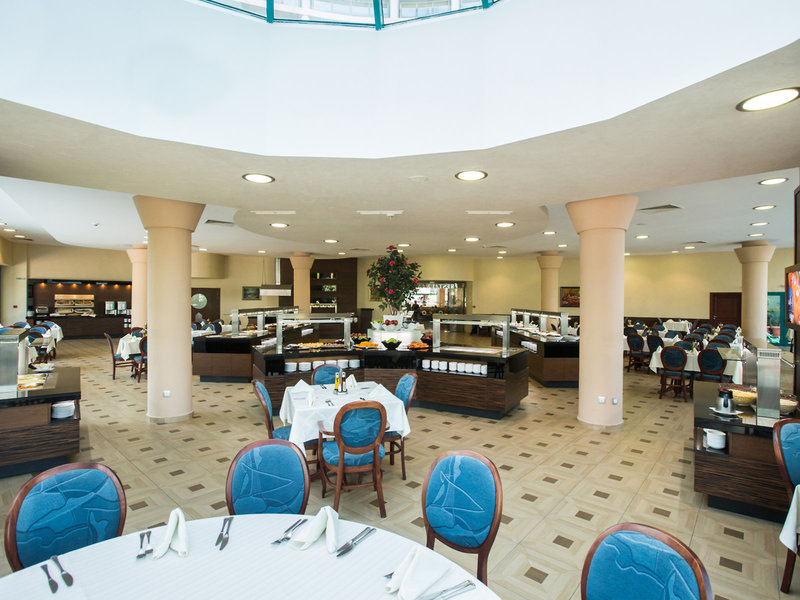 Marina Grand Beach Hotel 11