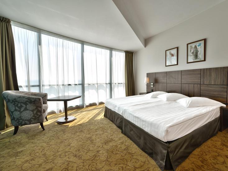 Marina Grand Beach Hotel 3