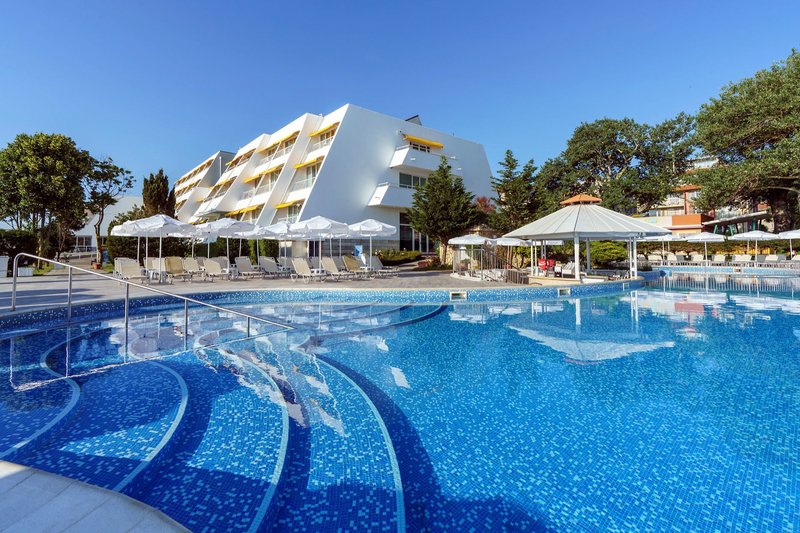 TUI SUNEO Helios Beach 2