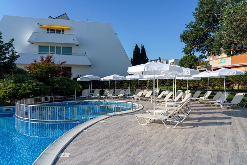 AluaSun Helios Beach 32