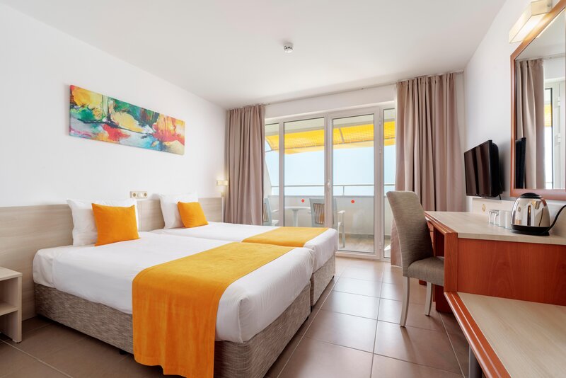 AluaSun Helios Beach 41
