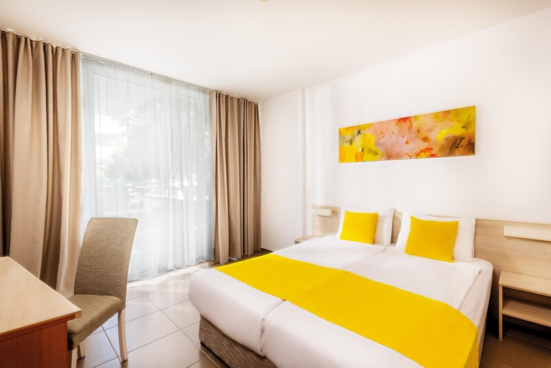 AluaSun Helios Beach 68