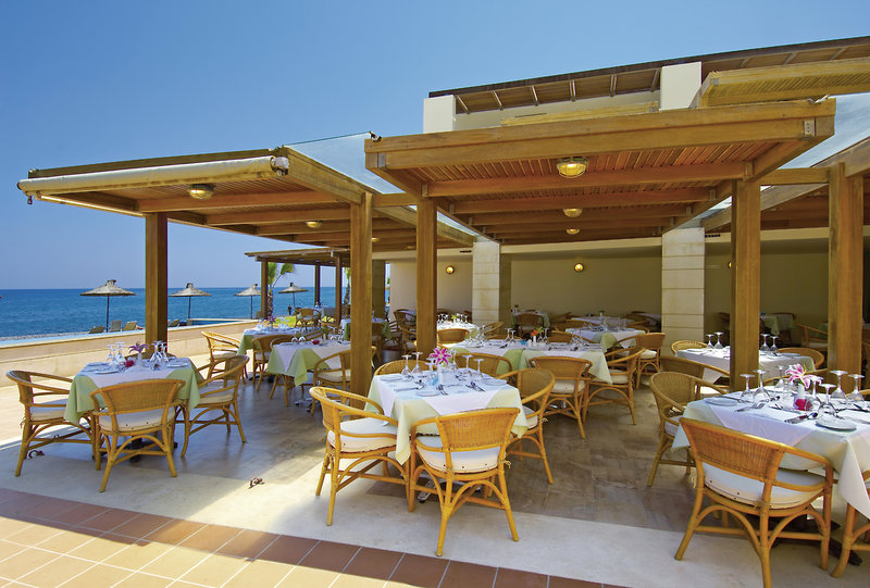 Grand Bay Beach Resort 8