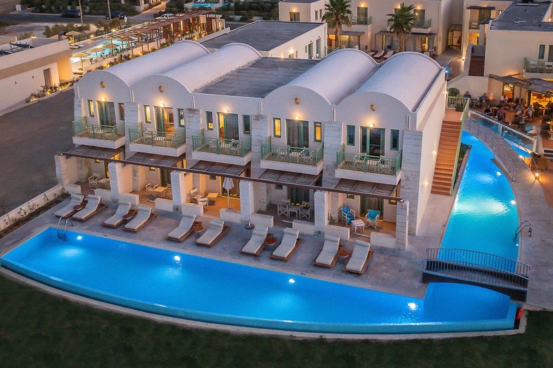 Grand Bay Beach Resort 9