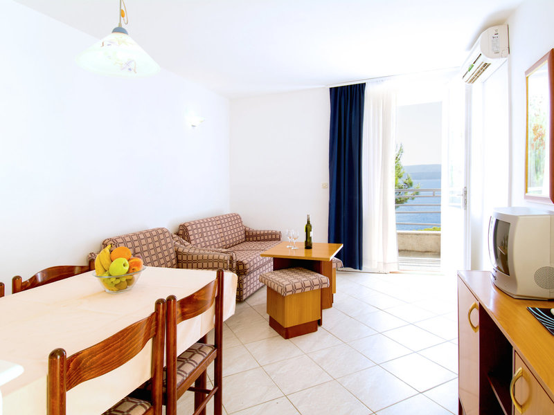 Holiday Village Sagitta 24